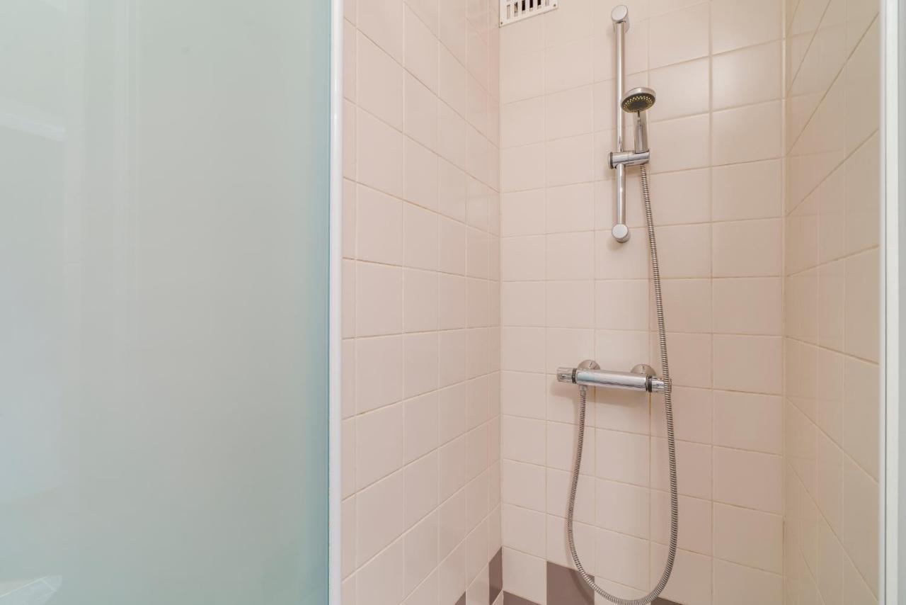 Zonnig Familie App Op Zeedijk Met Zeezicht Voor 6P Apartment Ostend Exterior photo
